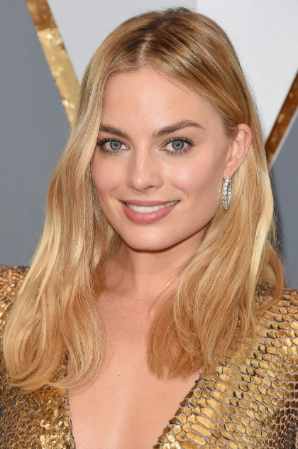 Margot Robbie Golden Blonde Hair